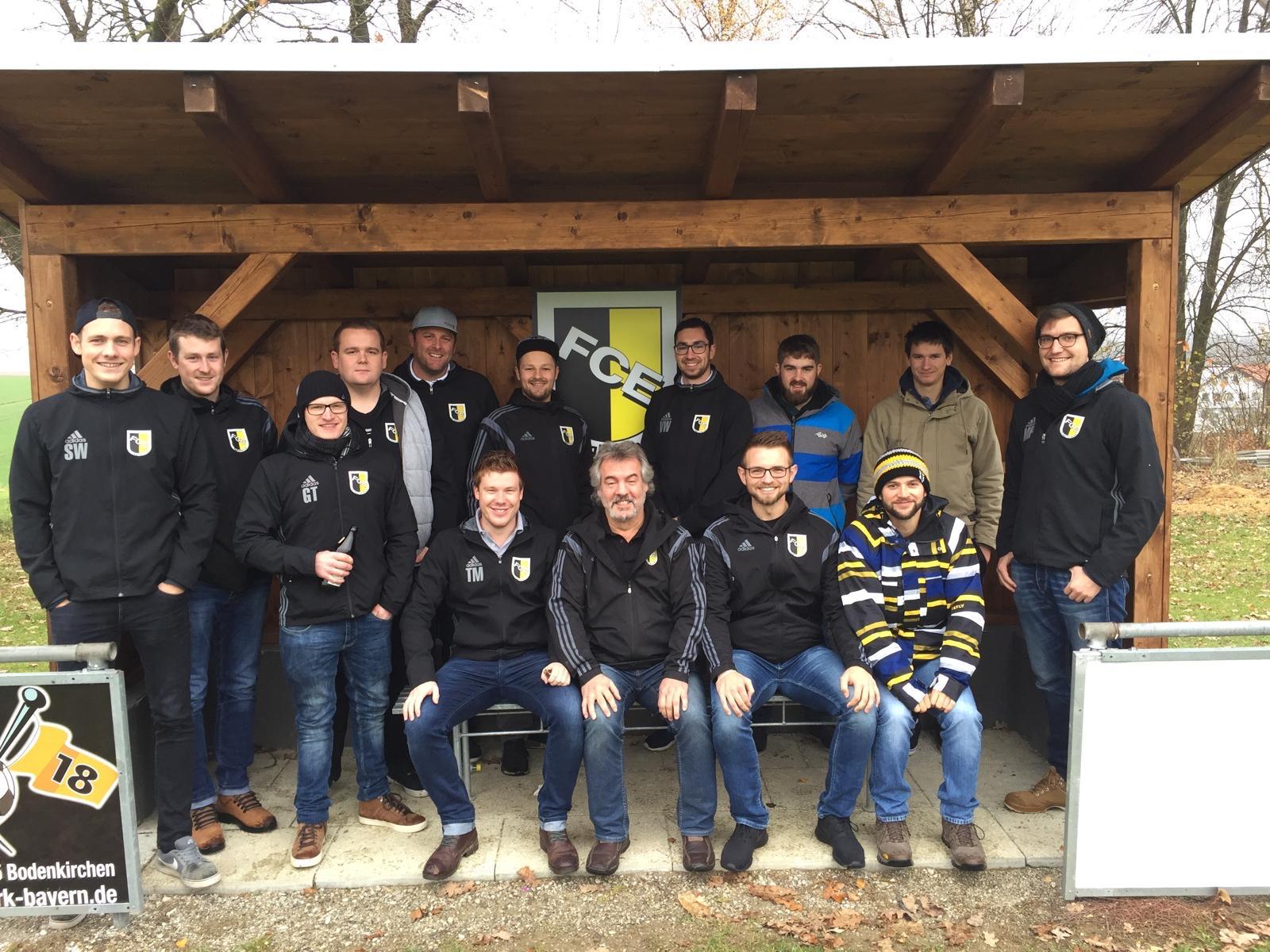 Teamgeist in der Trainerbank